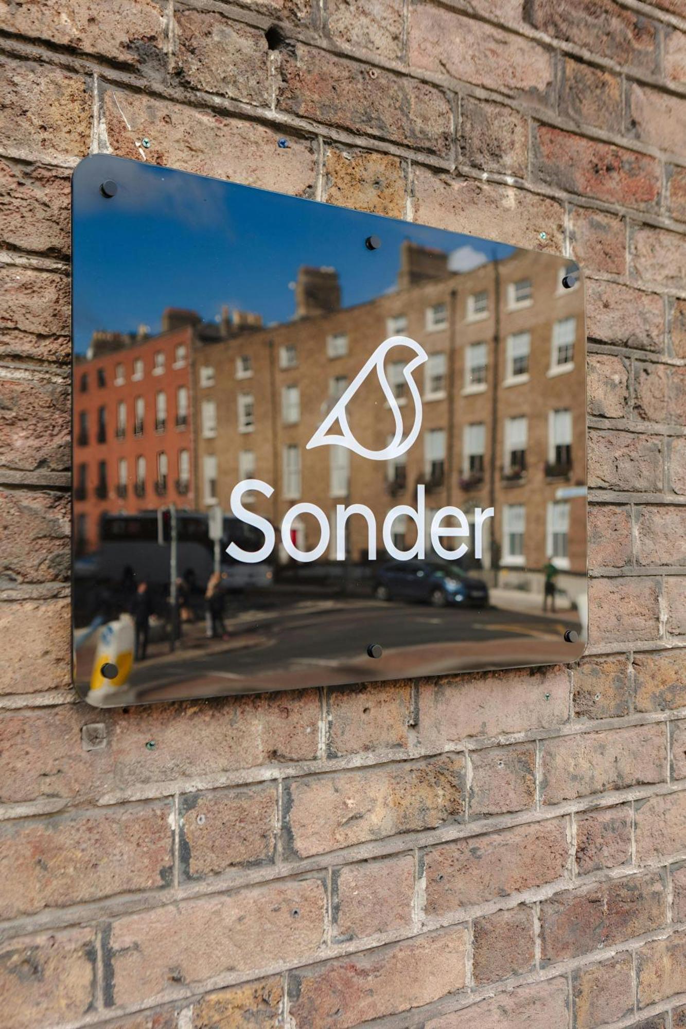 The Earl Hotel Leeson Street, Sonder By Marriott Bonvoy Dublin Exterior photo