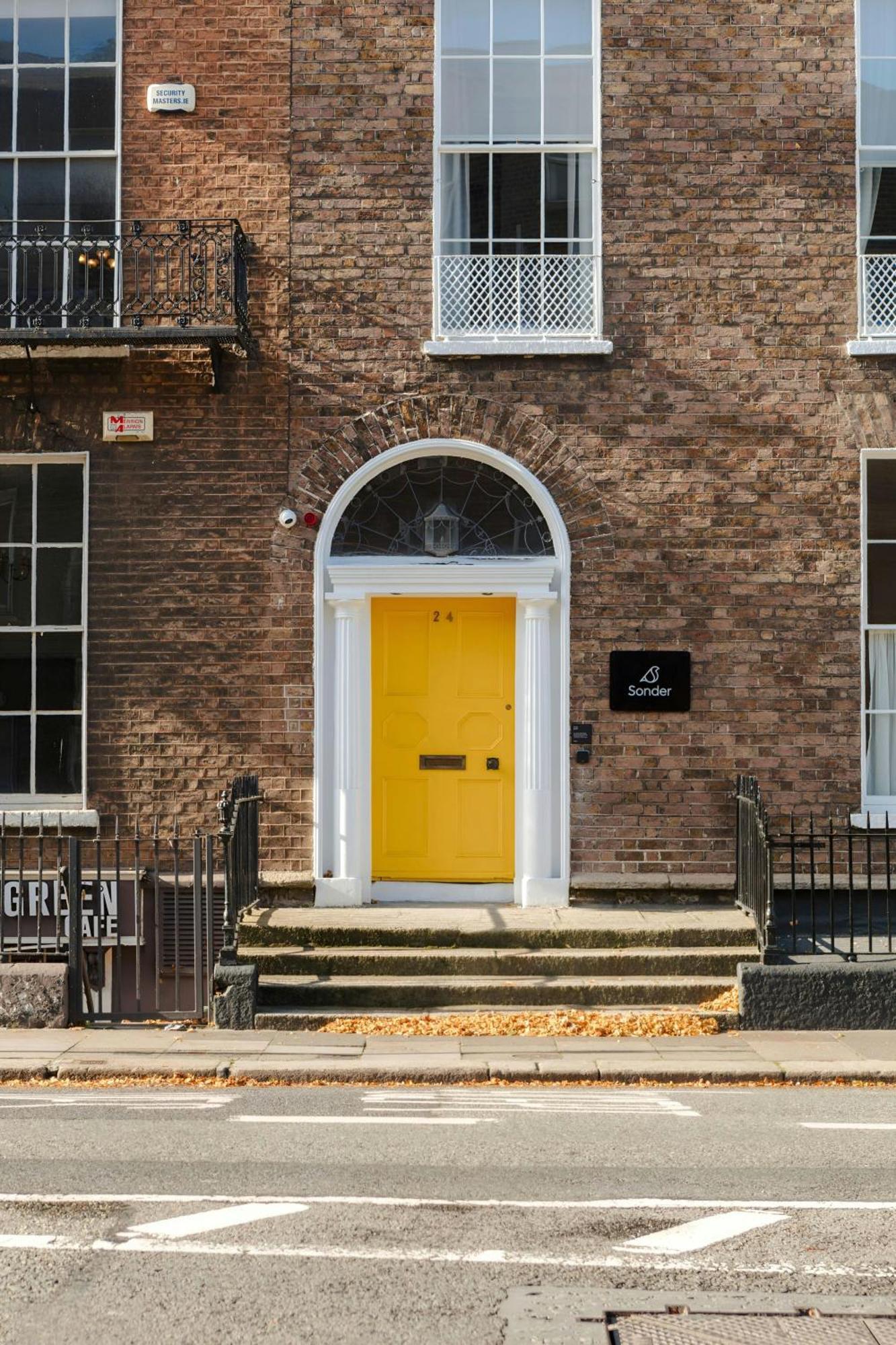 The Earl Hotel Leeson Street, Sonder By Marriott Bonvoy Dublin Exterior photo